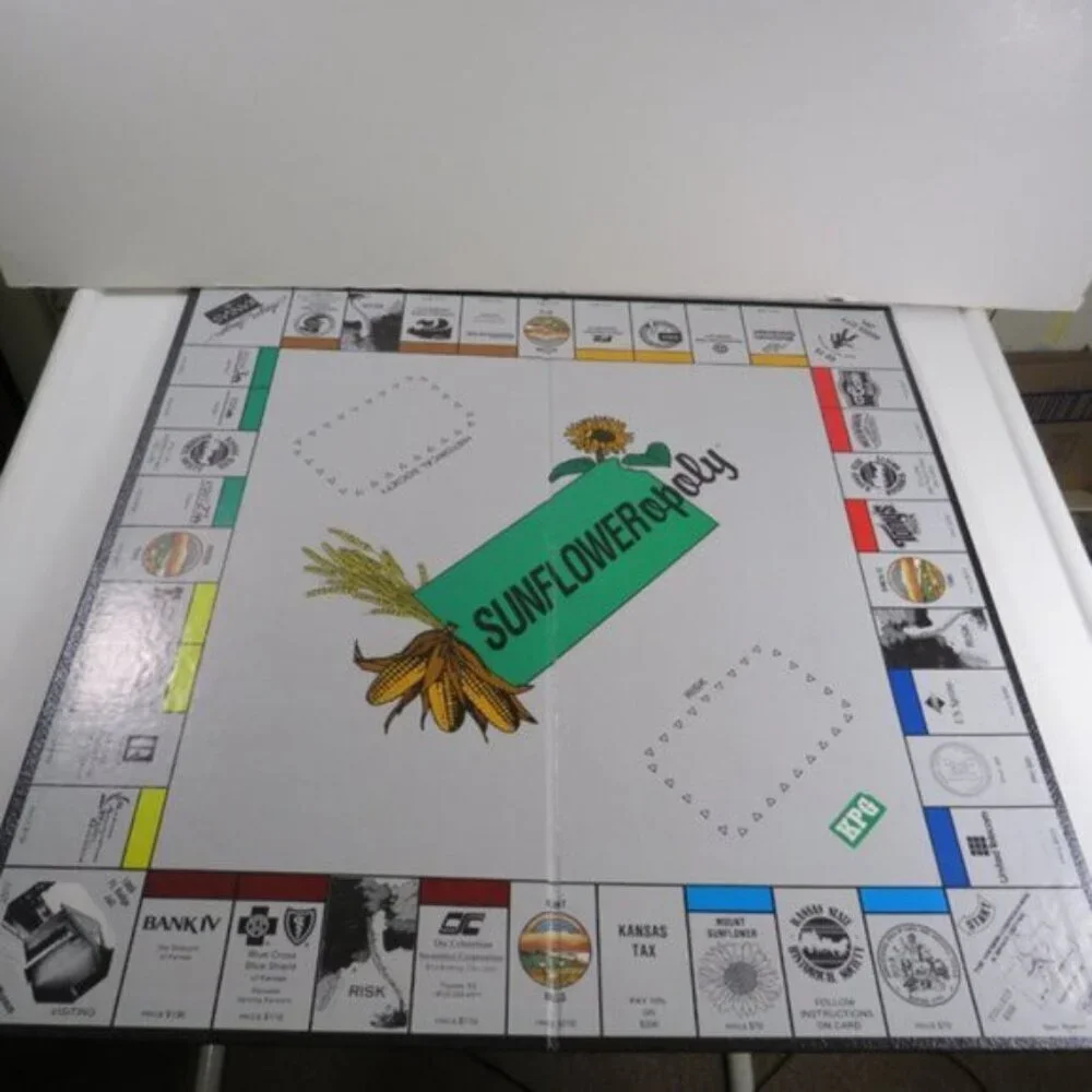 Sunfloweropoly Kansas Advertising Trivia Monopoly Board Game (Complete)